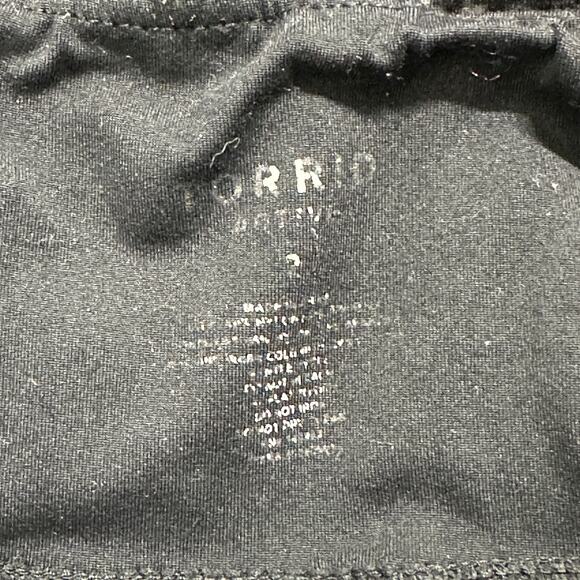 Torrid Women Leggings Pants Plus 2X Black Butterfly Print Hit At Calf Gym Active - Picture 7 of 7